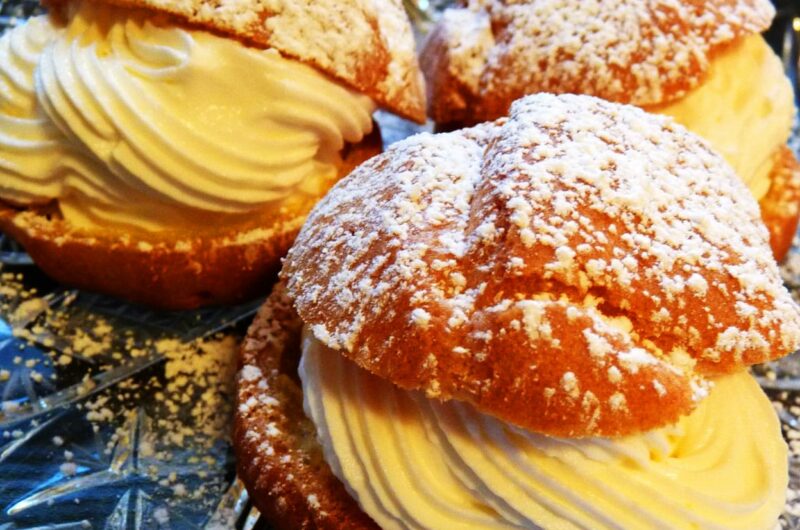 Wow Mom’s Famous Cream Puffs